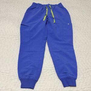 Figs Uman Relaxed Petite Jogger Scrub